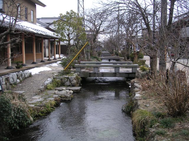 e0023183_1442979.jpg