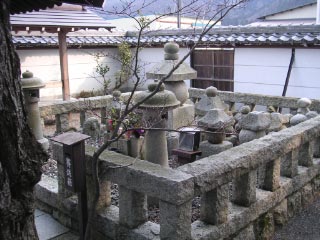 e0023183_218983.jpg