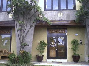 d0038319_11111348.gif