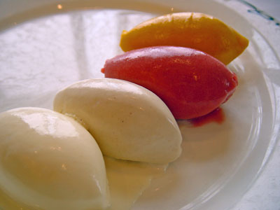 d0013068_1391092.jpg