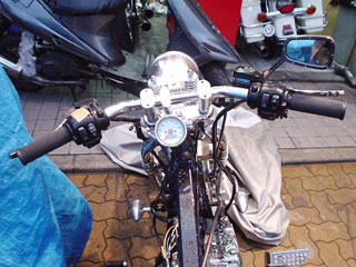 b0047907_1250116.jpg