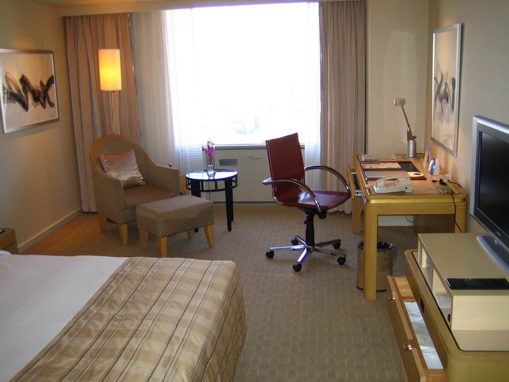 e0033171_8274996.jpg