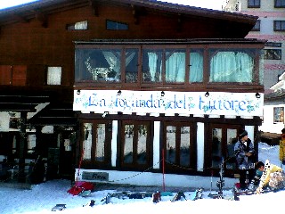 f0023210_1555798.jpg
