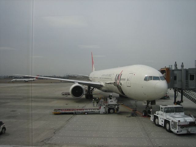 e0093842_0563292.jpg