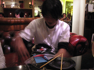 b0061376_383372.gif