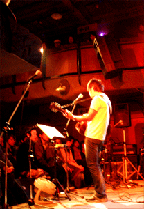 f0019747_1125464.gif
