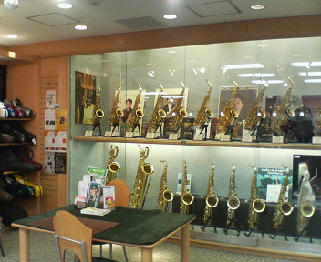 a0020236_152394.jpg
