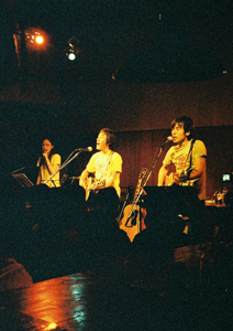 f0019747_23594437.gif