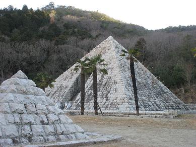 f0045736_8501012.jpg