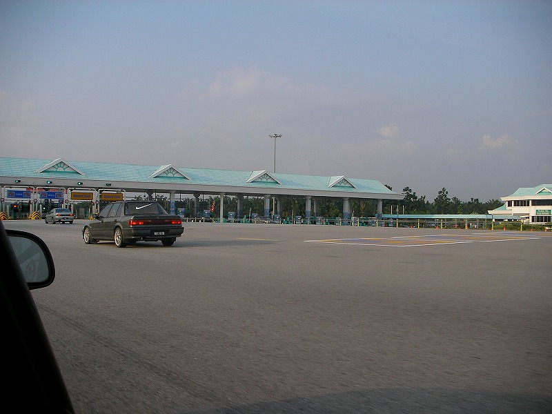 e0047547_0451071.jpg