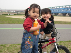 e0002927_07621.jpg