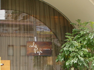 f0094045_1219239.jpg