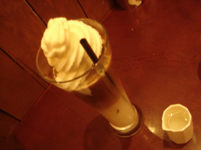 b0056306_2347669.jpg