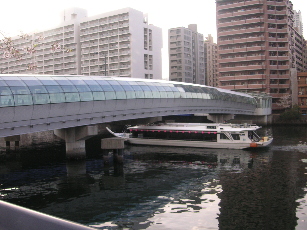 e0021084_23574316.jpg