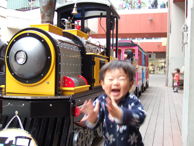 b0013735_0565934.jpg