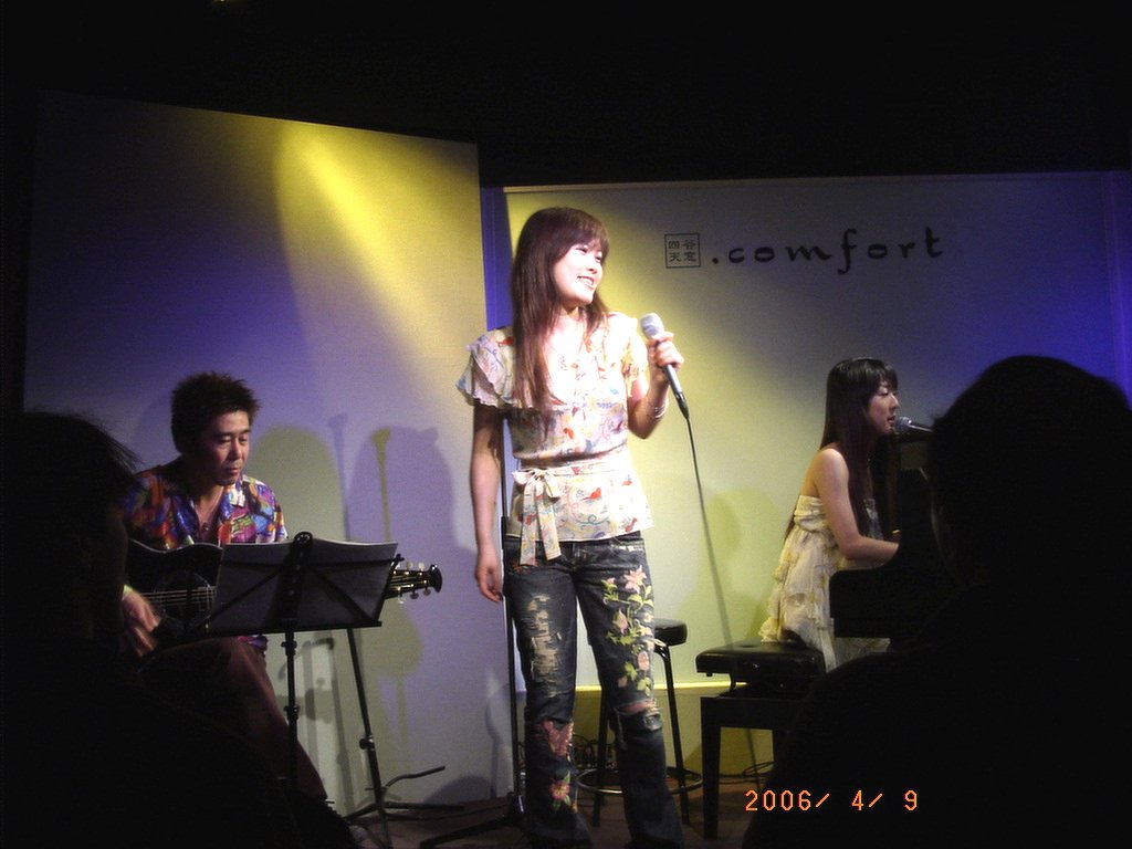 e0078743_0332664.jpg