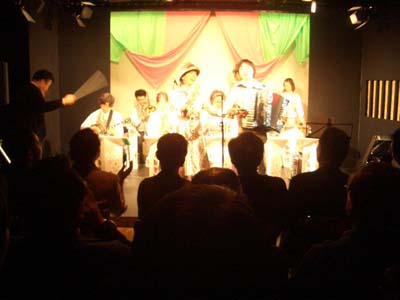 d0010809_110130.jpg