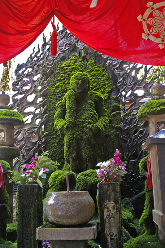 e0002371_024893.jpg