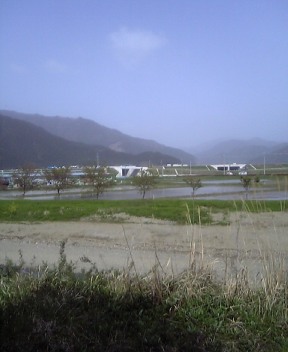 e0024081_8563643.jpg