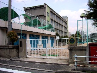 b0073782_1874115.jpg
