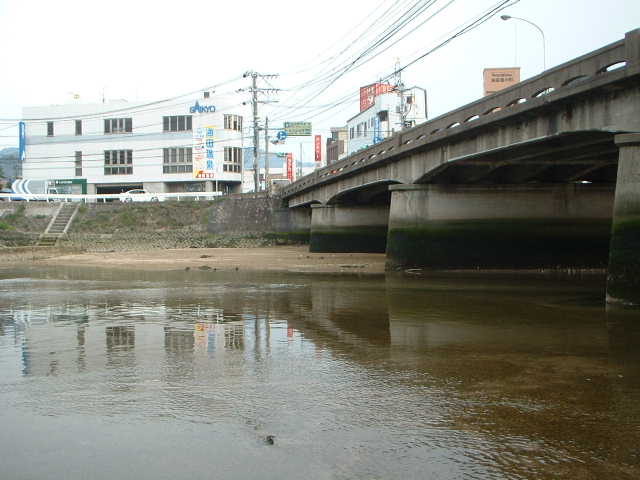 e0060485_2338496.jpg