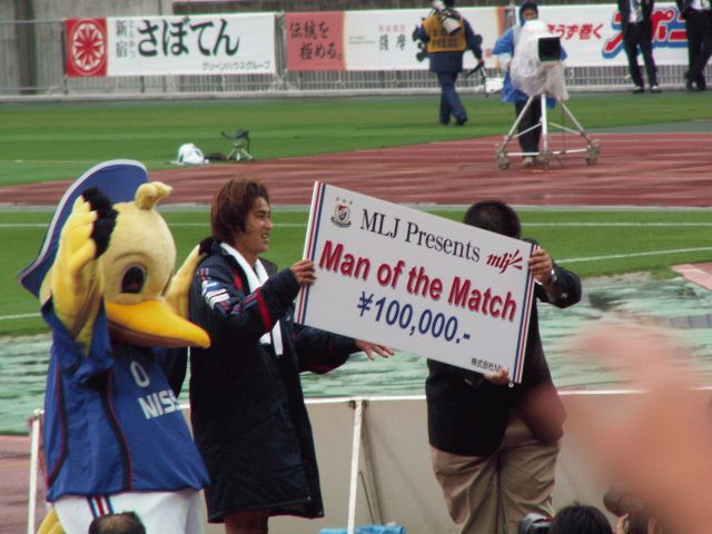 b0038792_0284372.jpg