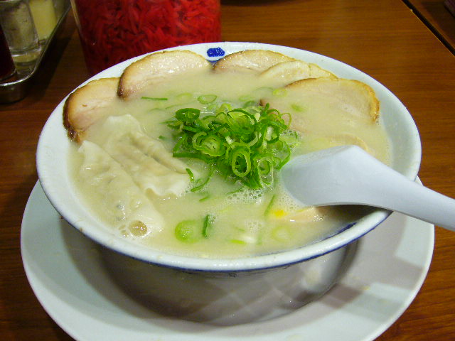 e0015108_0395378.jpg