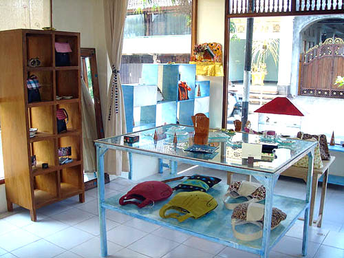 f0051624_23445527.jpg