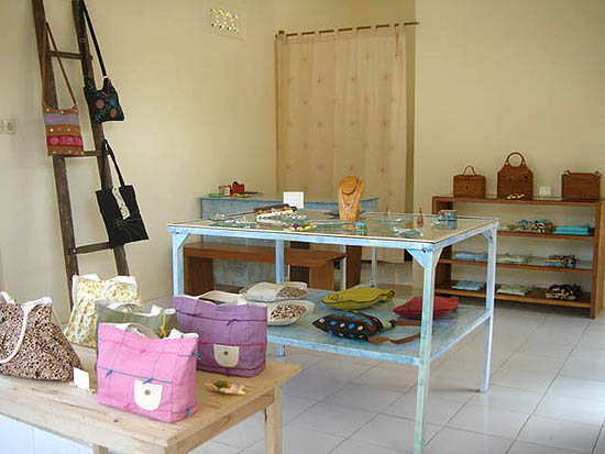 f0051624_23482373.jpg