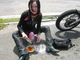 b0013897_1342240.jpg