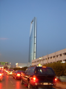 b0038735_0482875.jpg