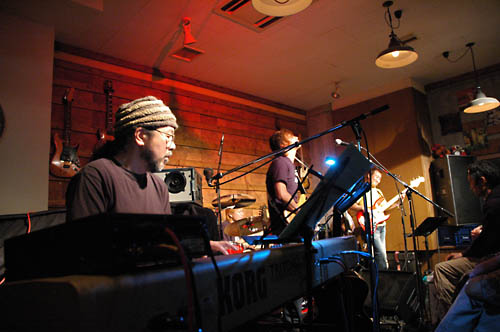 e0060651_233042.jpg