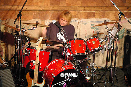 e0060651_242437.jpg