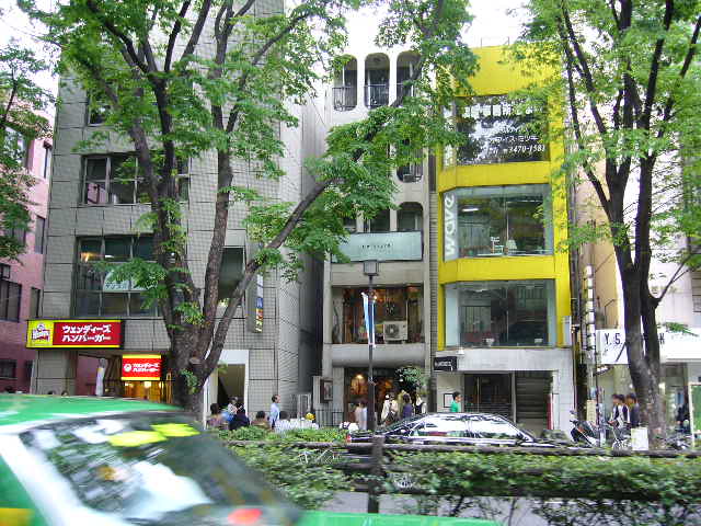 e0015108_1583135.jpg