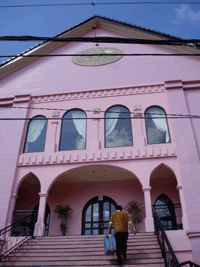 d0038319_8505170.gif