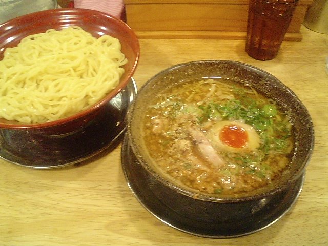 f0051283_1247550.jpg