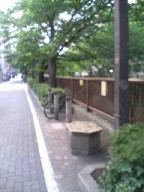 e0040845_0563228.jpg