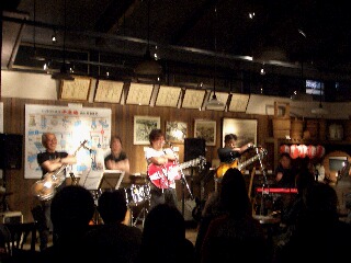 d0050007_1850472.jpg