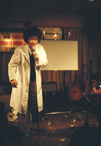 f0019747_029615.gif
