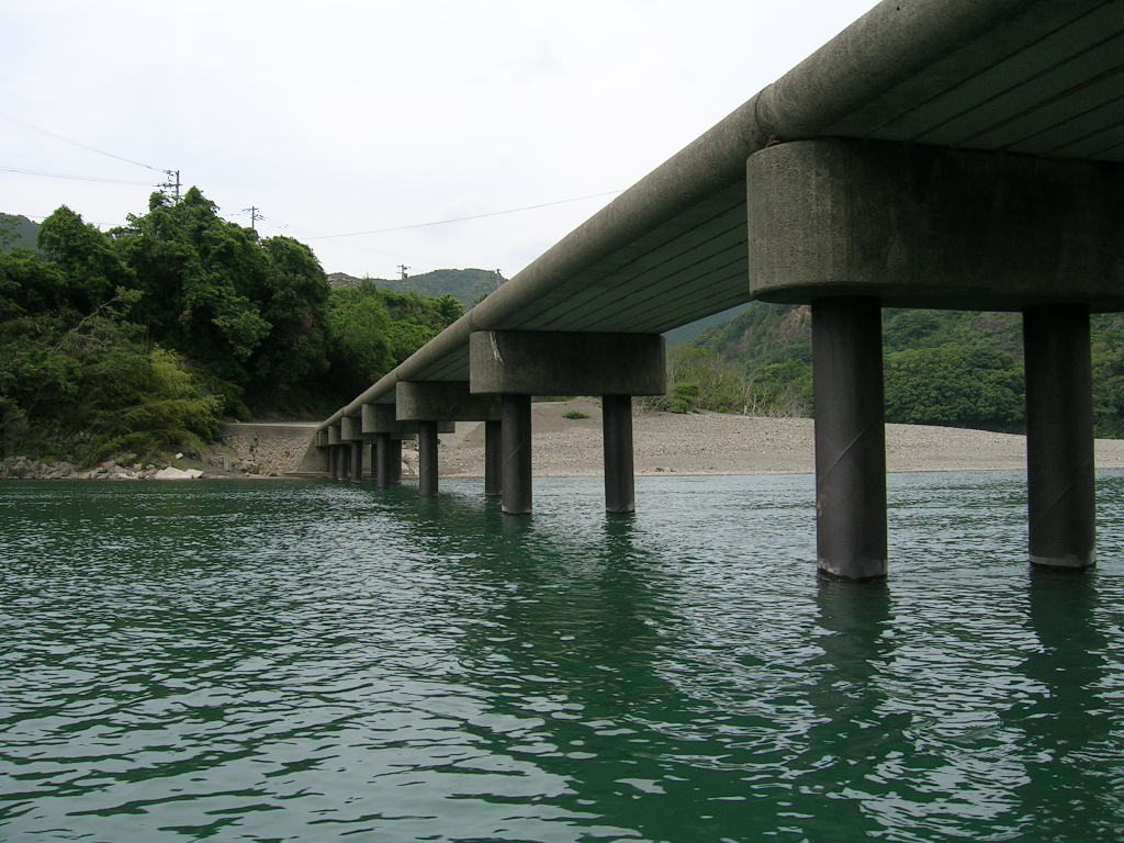 a0048609_1065488.jpg