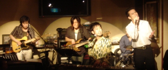 e0071972_36536.jpg