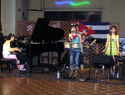 f0050964_12543270.jpg