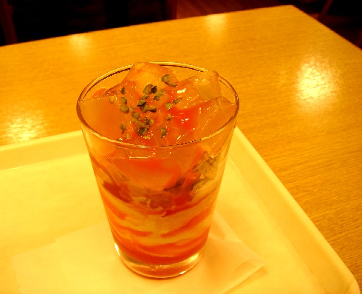f0039490_0361315.jpg