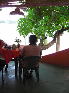 d0023725_1103852.jpg