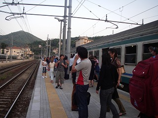 e0066062_8465498.jpg