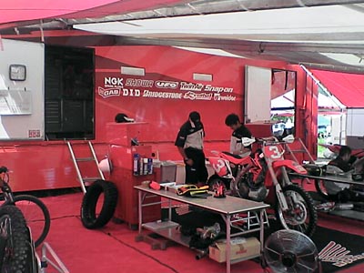 a0036254_23254587.jpg