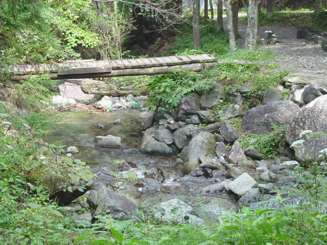 f0046250_0351967.jpg