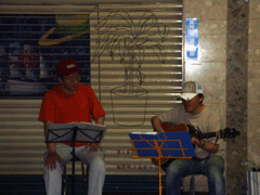 b0098881_14371992.gif