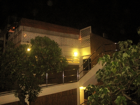 e0018143_1301957.jpg