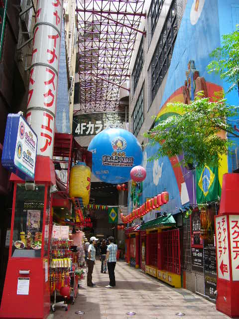 e0015108_0353022.jpg